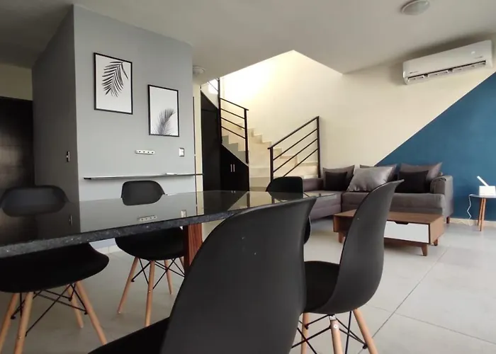 New House With Private Pool